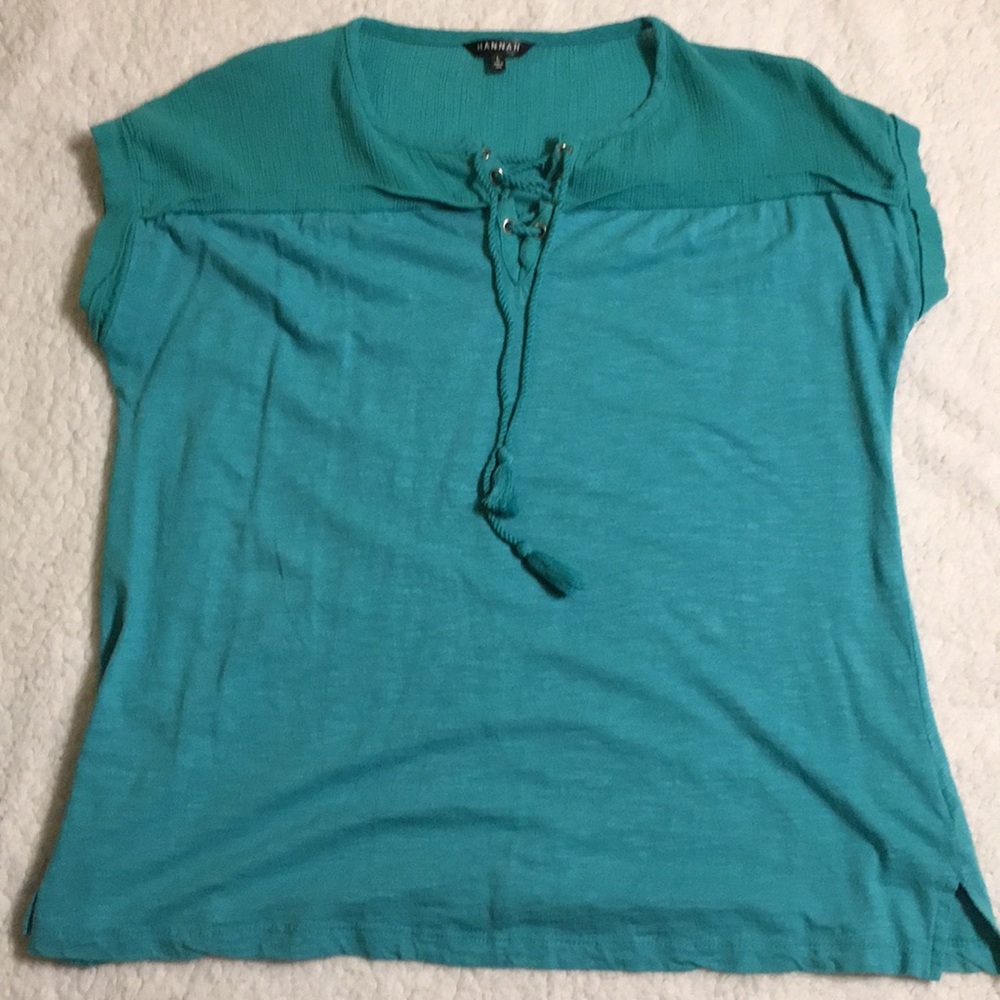 Hannah—Rolled sleeve, tassel tie top